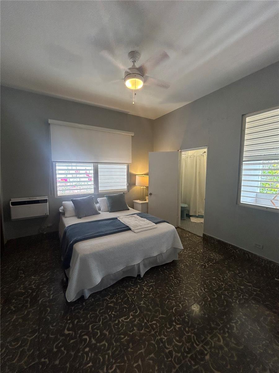 CALLE MIRSONIA - Residential