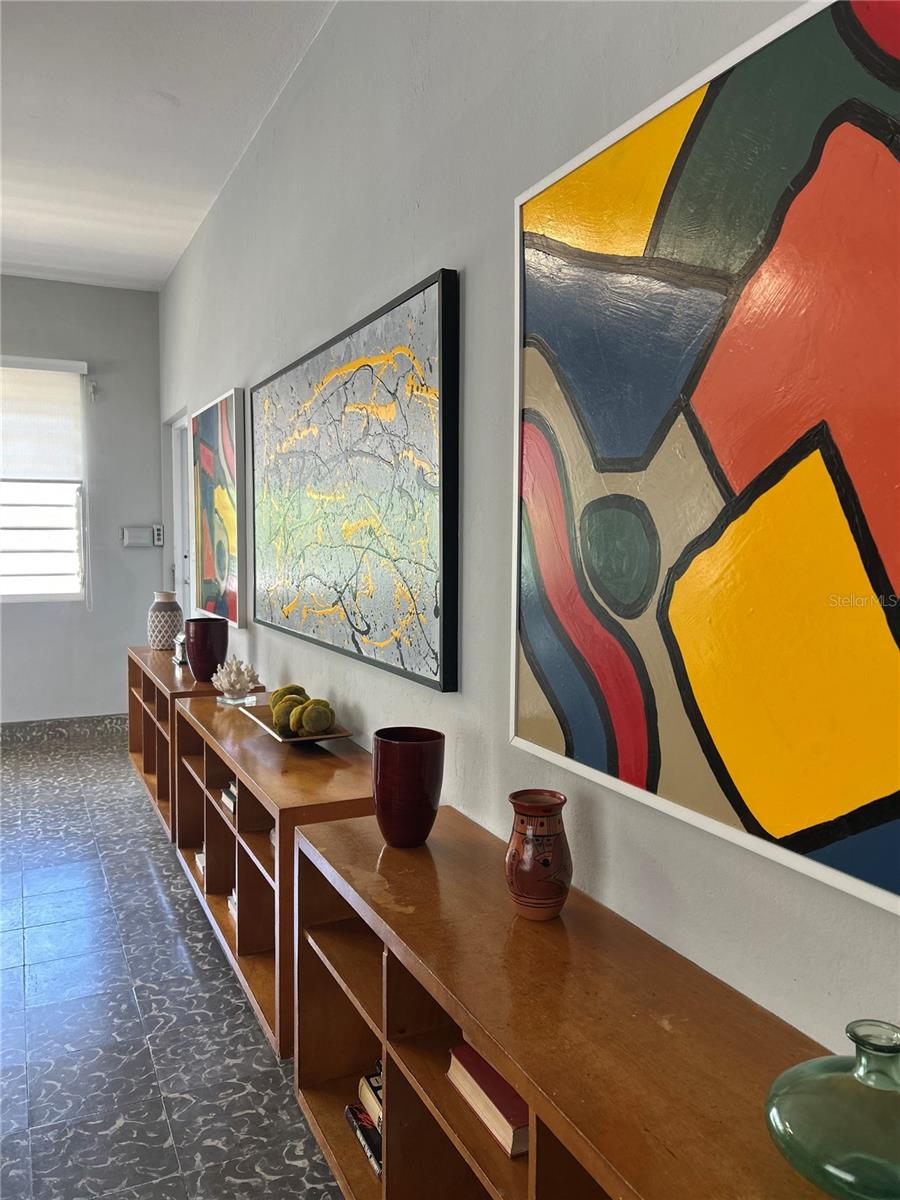 CALLE MIRSONIA - Residential