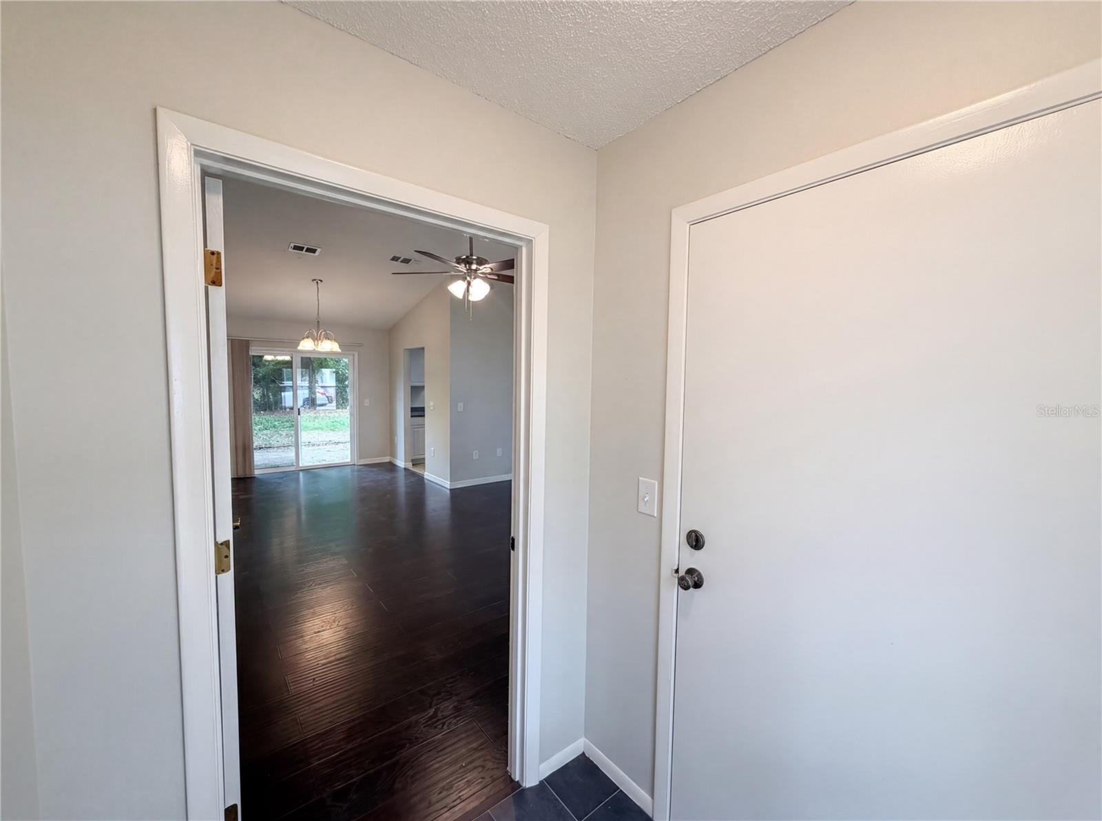 SHADY GROVE - Residential