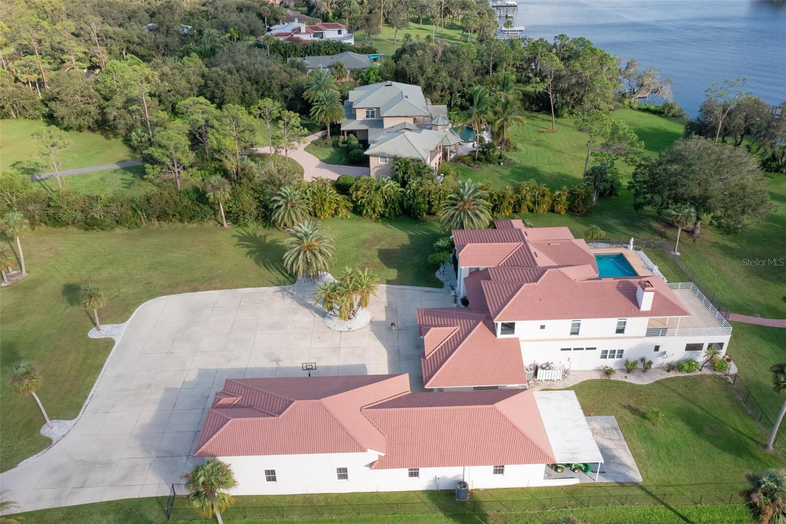 ACREAGE & UNREC - Residential