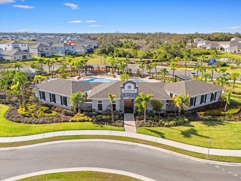 A home in PALMETTO