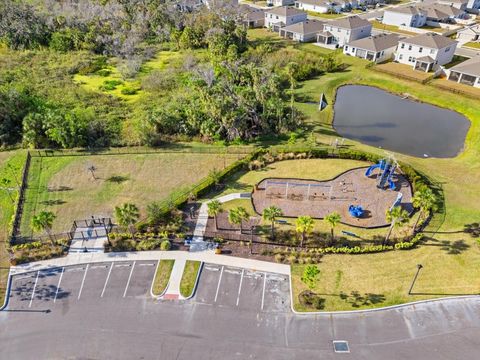 A home in PALMETTO