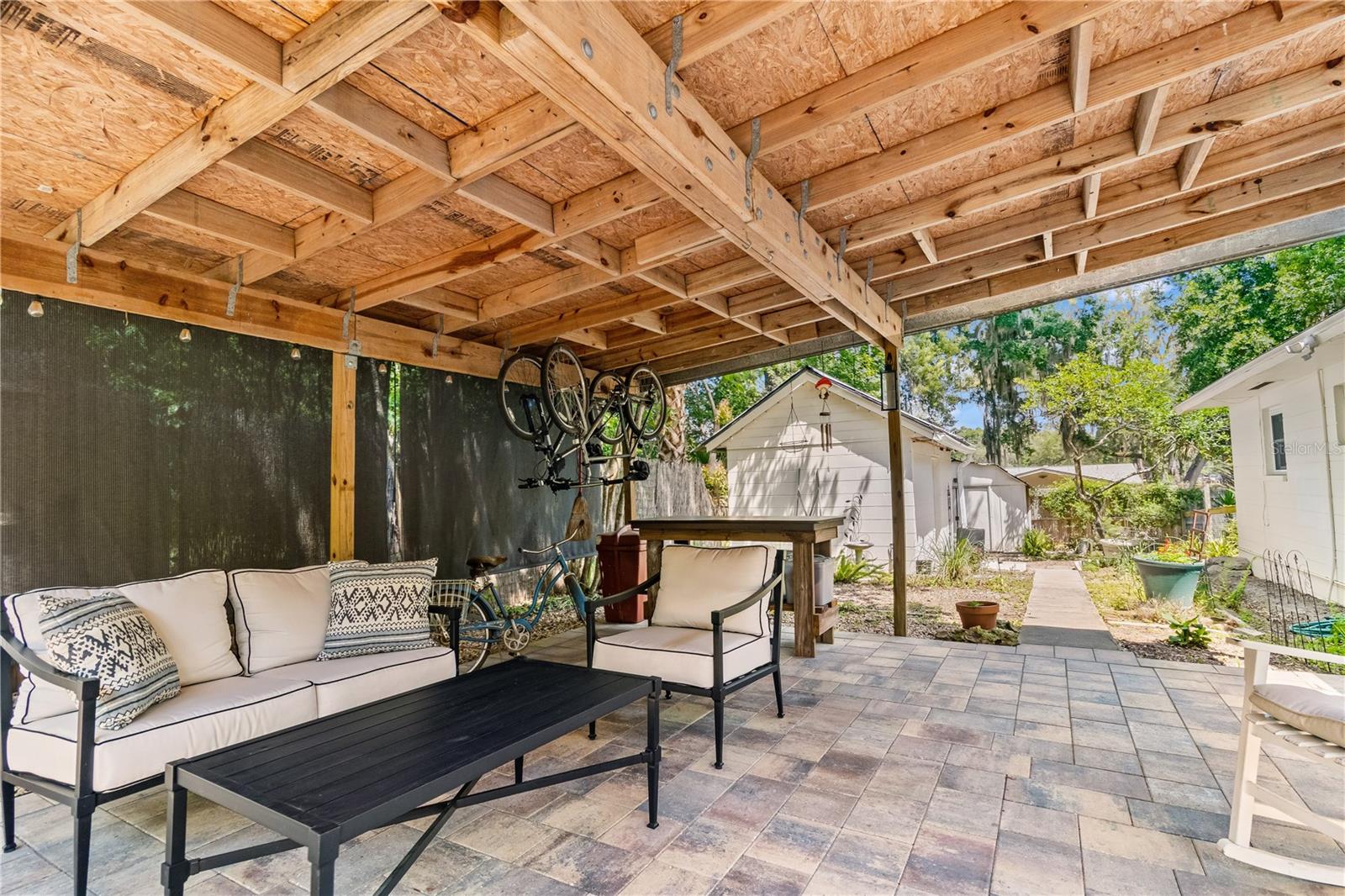 NEIGHBORHOOD 5102 - Residential