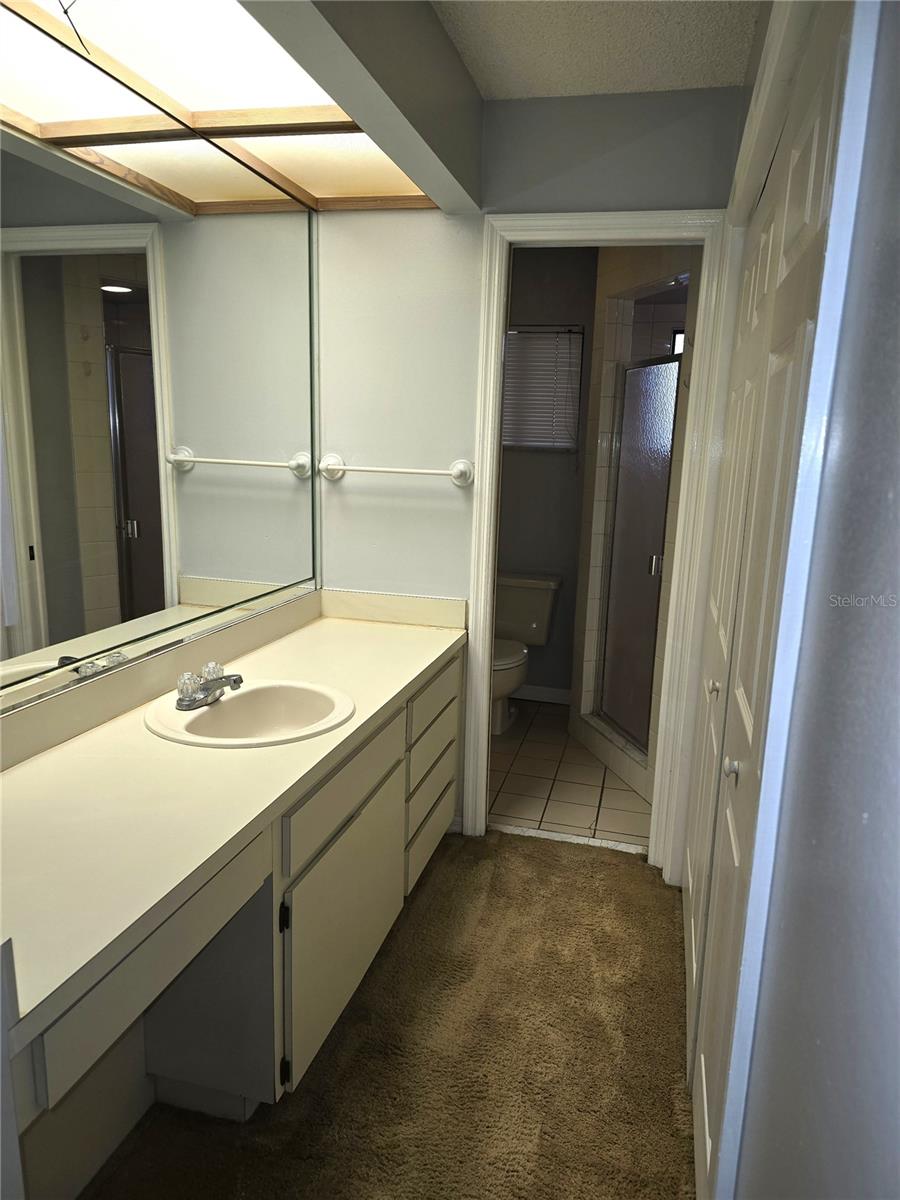 IDLE FOREST - Residential Lease