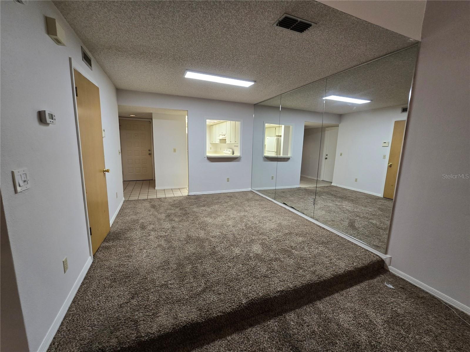 IDLE FOREST - Residential Lease