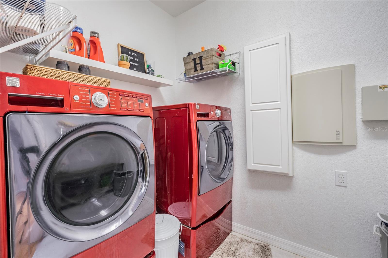 BAYSHORE TRAILS TWNHMS - Residential Lease