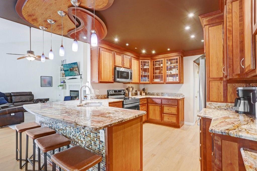 TAMPA PALMS UNIT 3B A REP - Residential