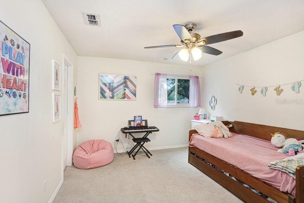 TAMPA PALMS UNIT 3B A REP - Residential