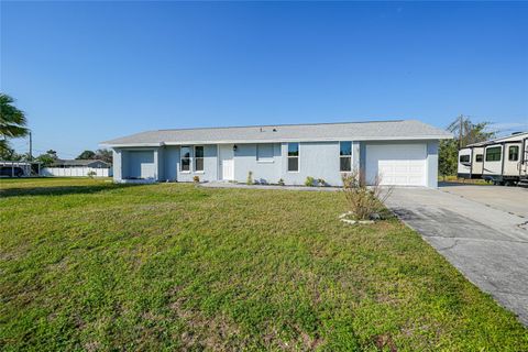 A home in PORT CHARLOTTE