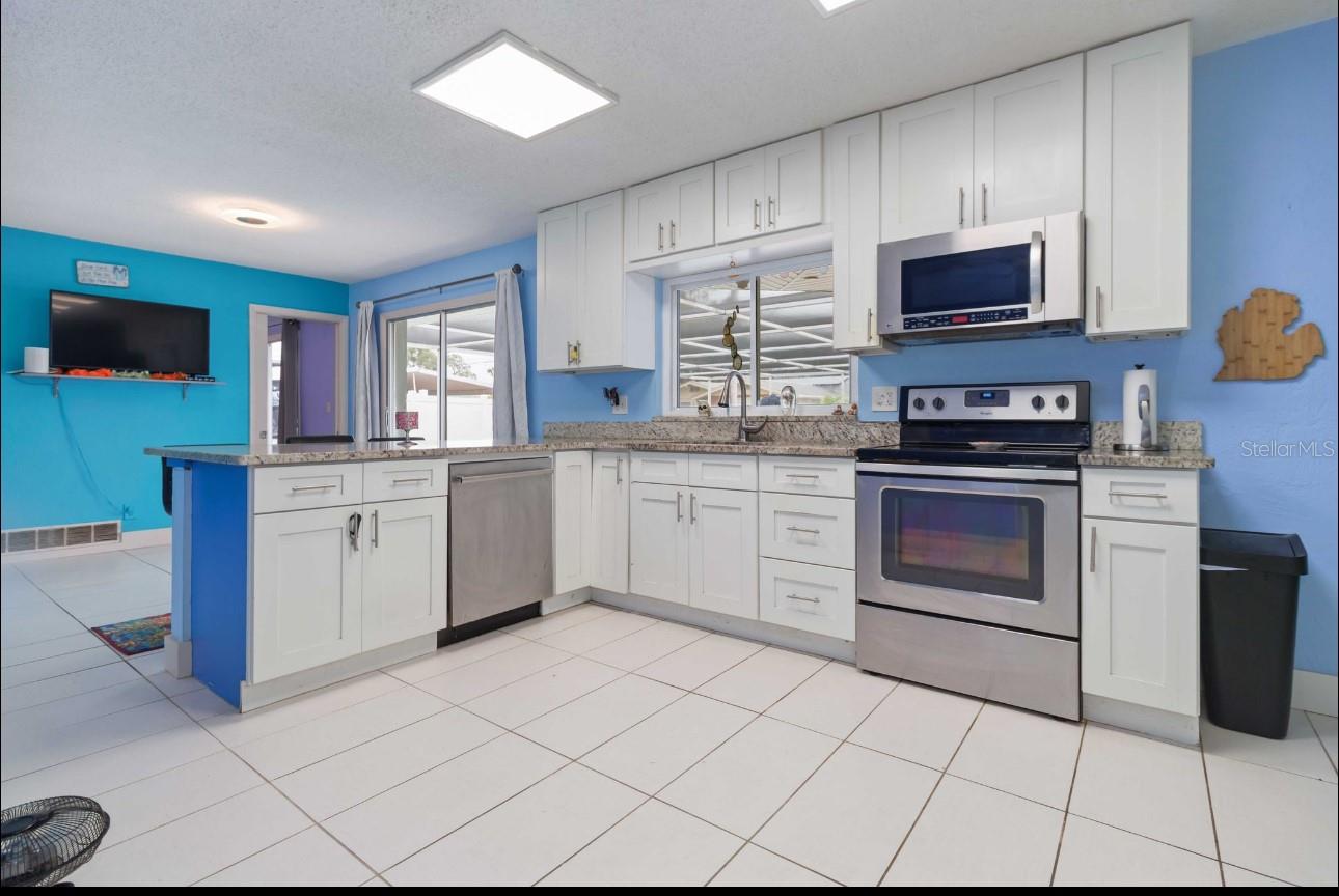 FAIRWAY ESTATES - Residential