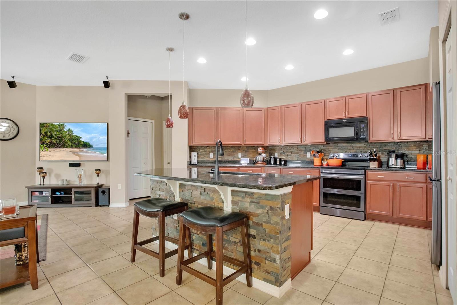 7518 TANGLE BROOK BOULEVARD