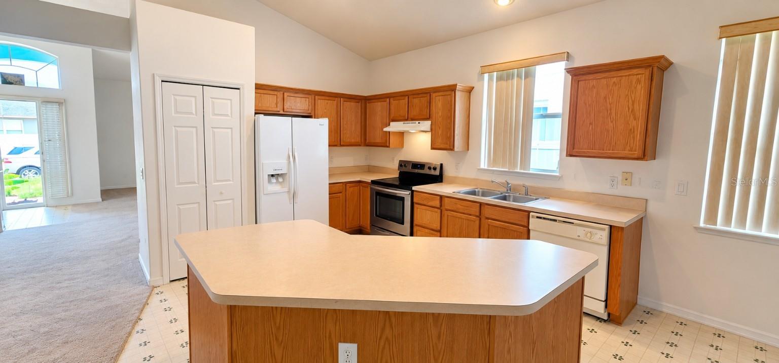 13443 MEADOW BAY LOOP