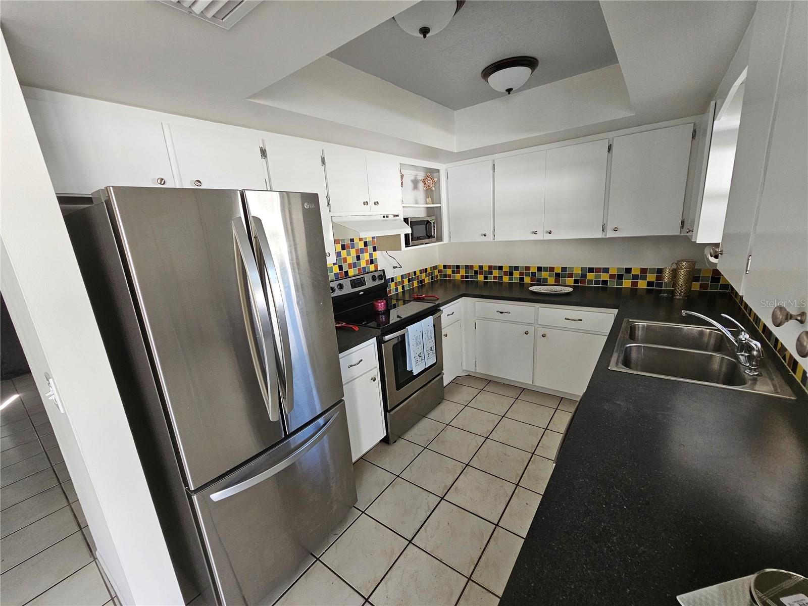 BRENTWOOD ESTATES - Residential Lease