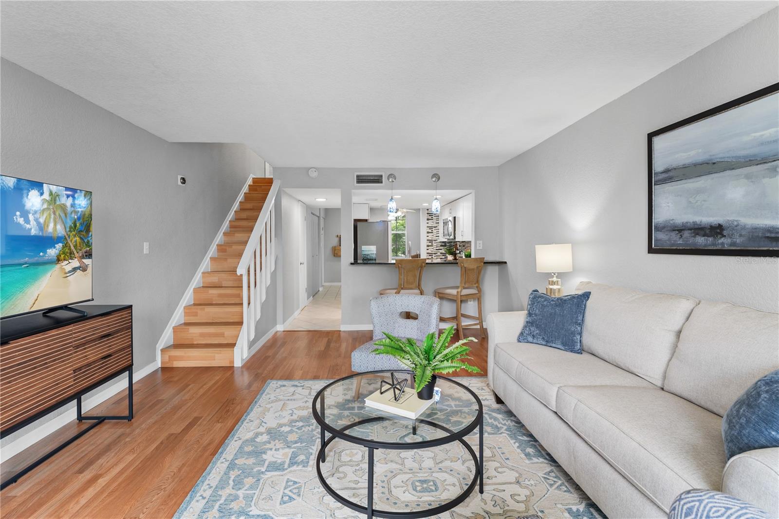 809 RUSSELL LANE 321