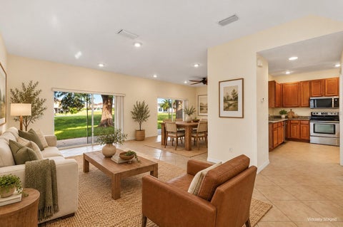 Tiny photo for 12366 NE 50th View, Oxford, FL 34484 (MLS # G5119454)