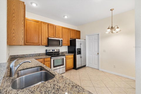Tiny photo for 12366 NE 50th View, Oxford, FL 34484 (MLS # G5119454)