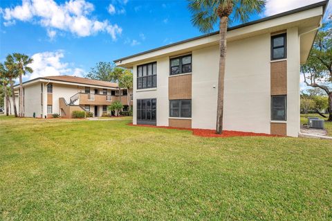 A home in PALM HARBOR