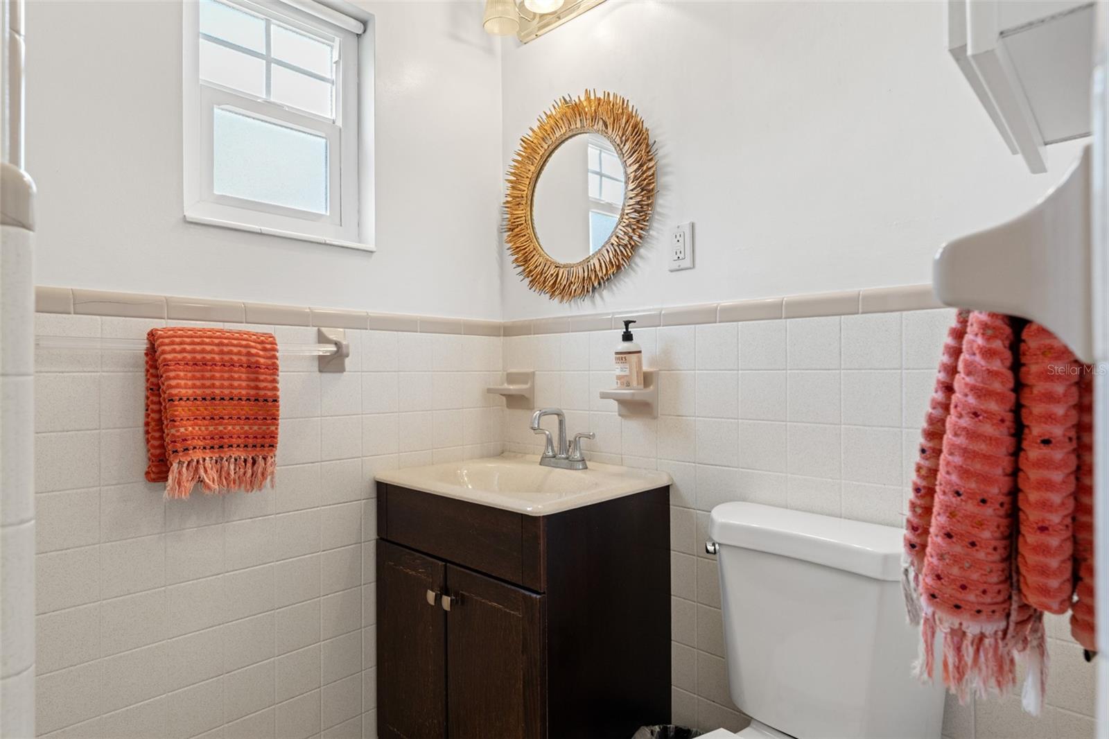 BARNARD ERASTUS A S REV SUB - Residential