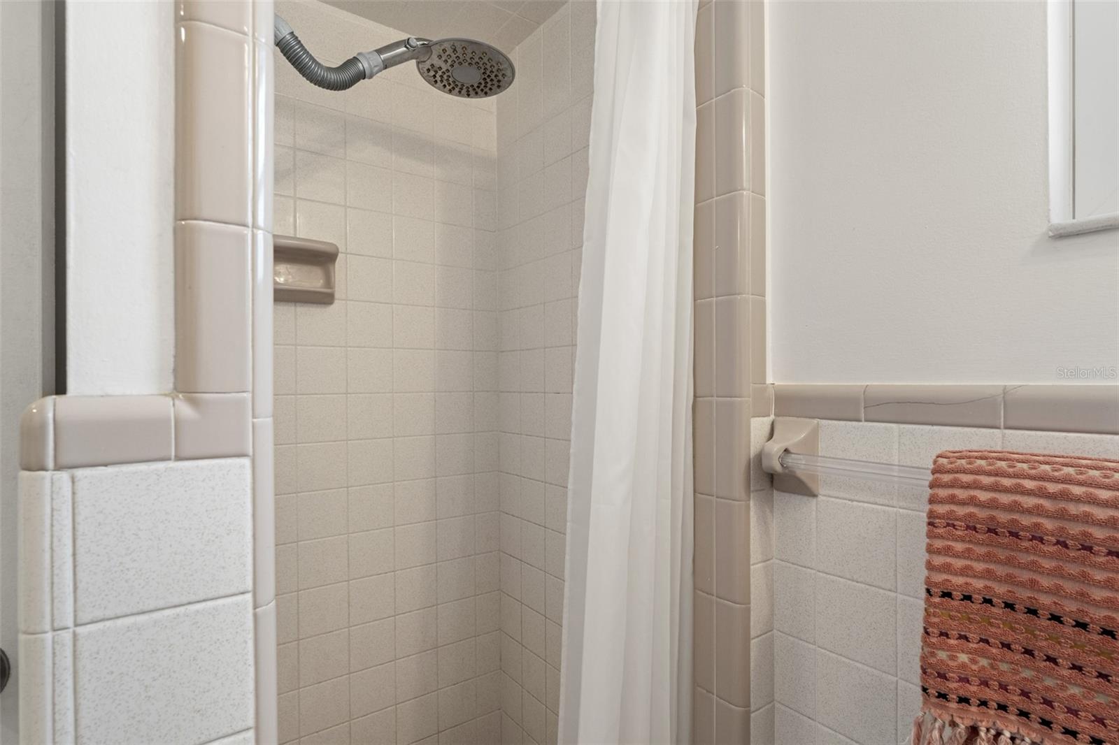 BARNARD ERASTUS A S REV SUB - Residential