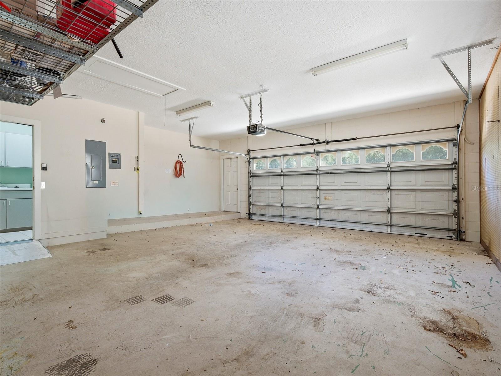 ERROL ESTATE - Residential