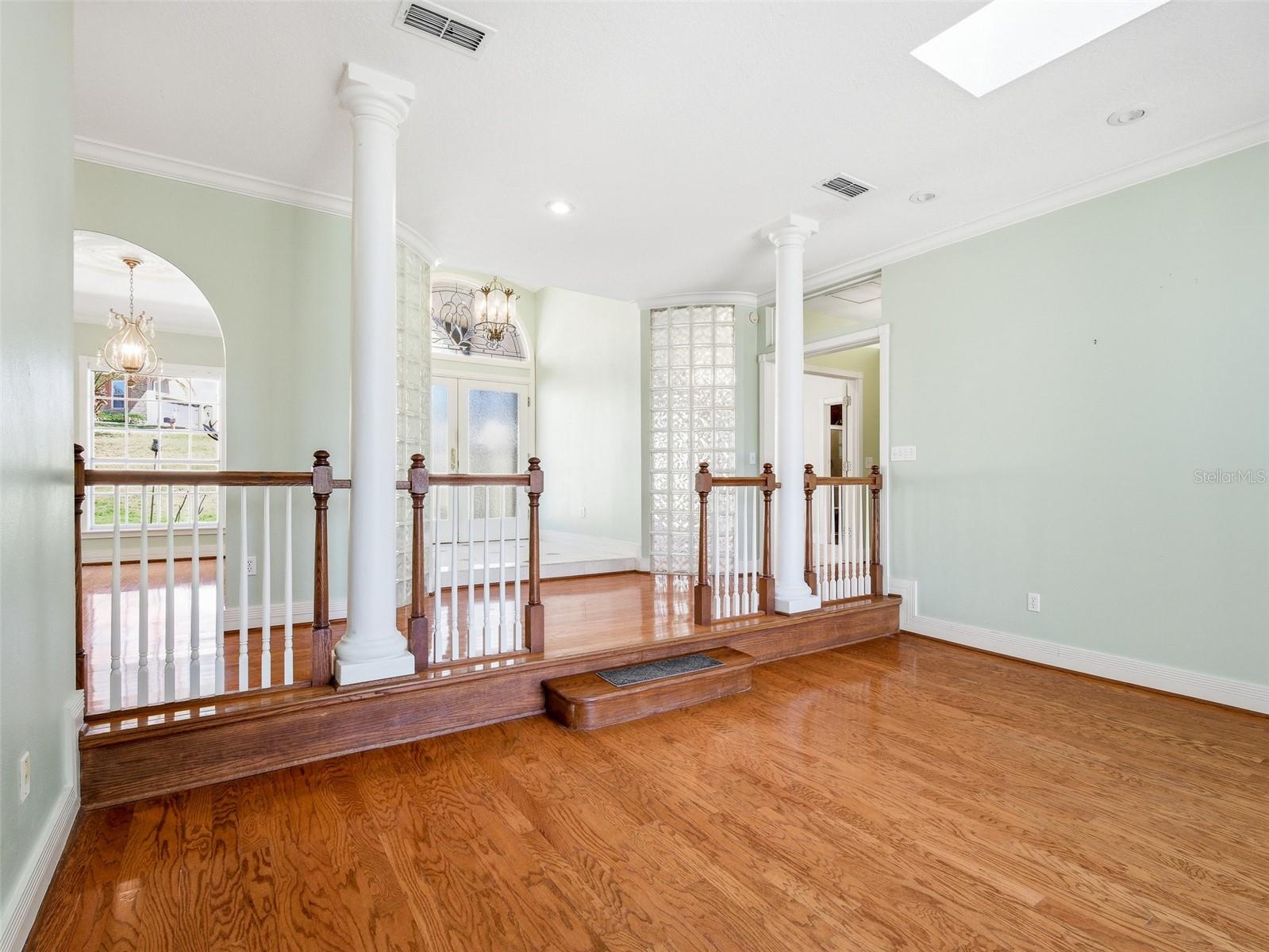 ERROL ESTATE - Residential