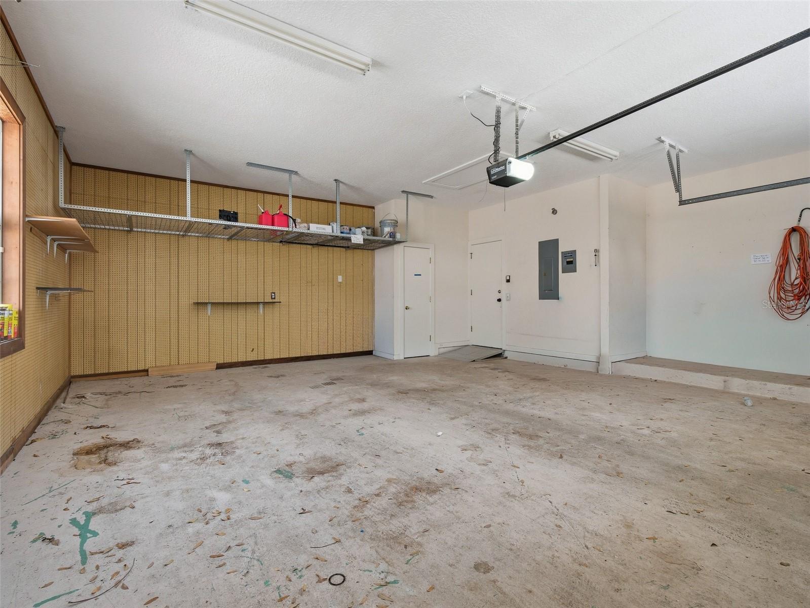 ERROL ESTATE - Residential