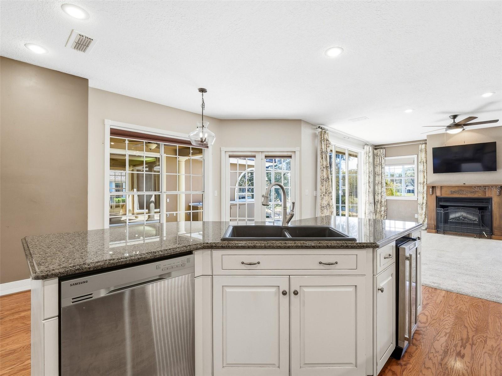 ERROL ESTATE - Residential