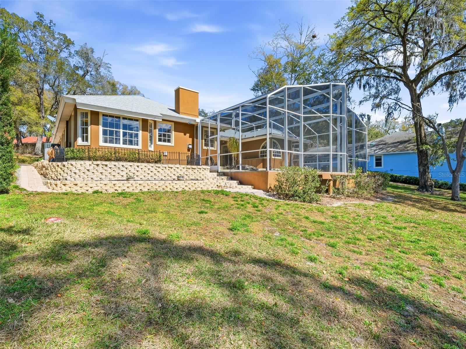 ERROL ESTATE - Residential