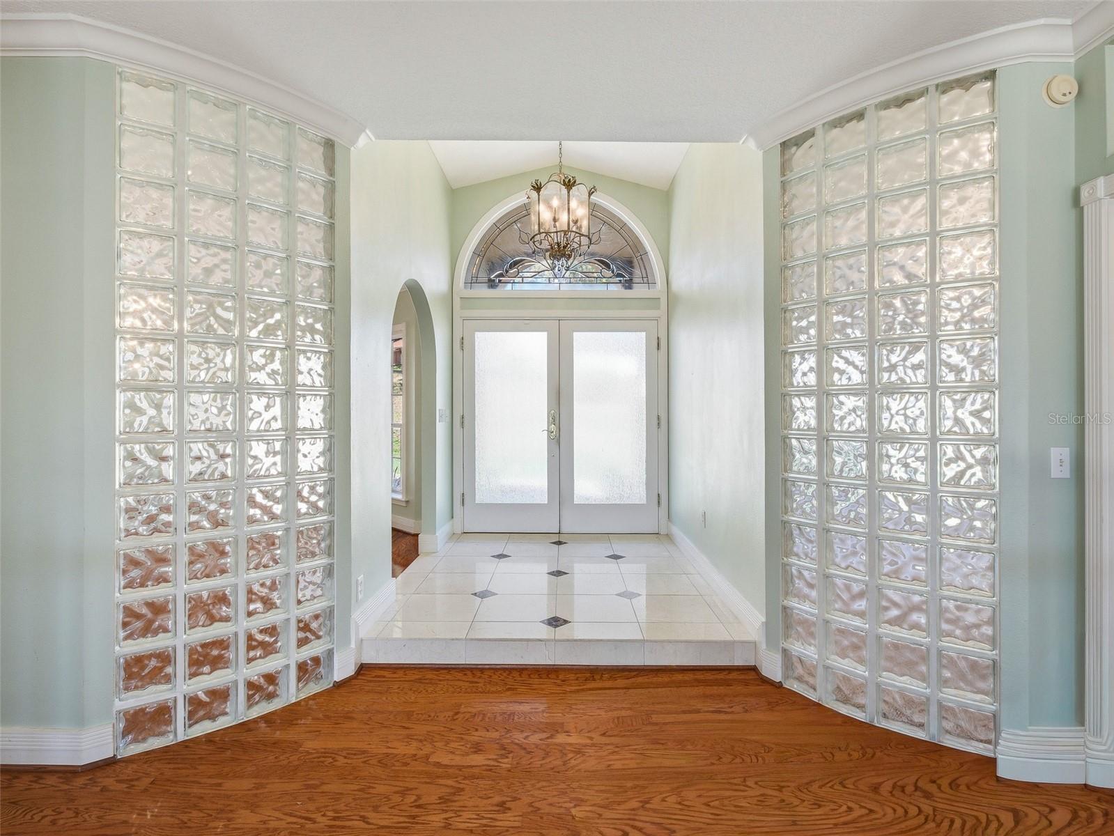 ERROL ESTATE - Residential