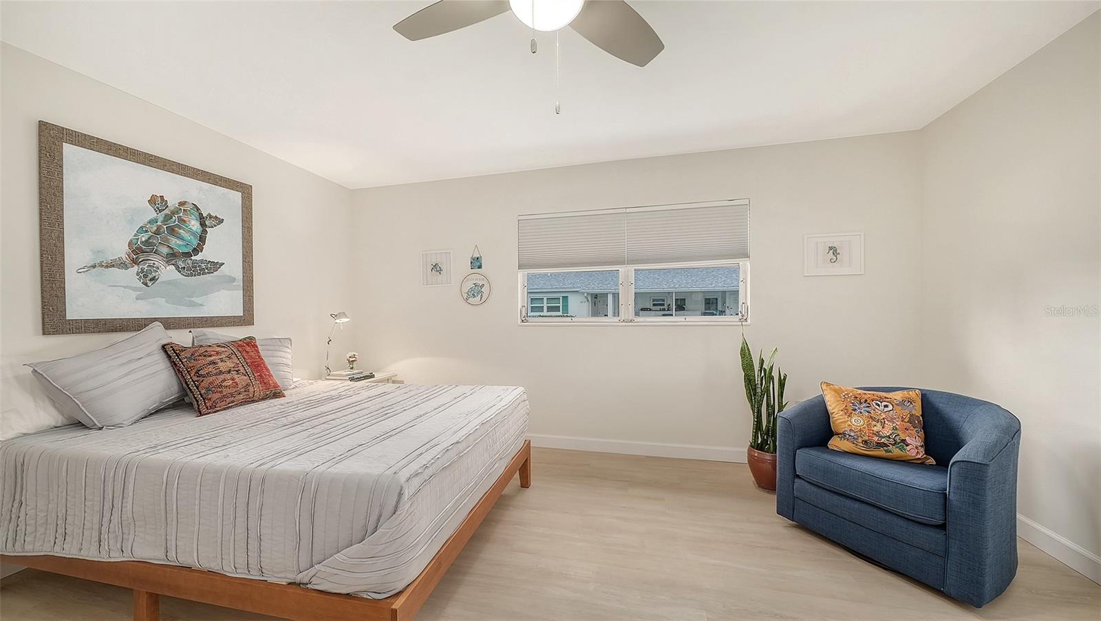 PARKWAY VILLAS - Residential