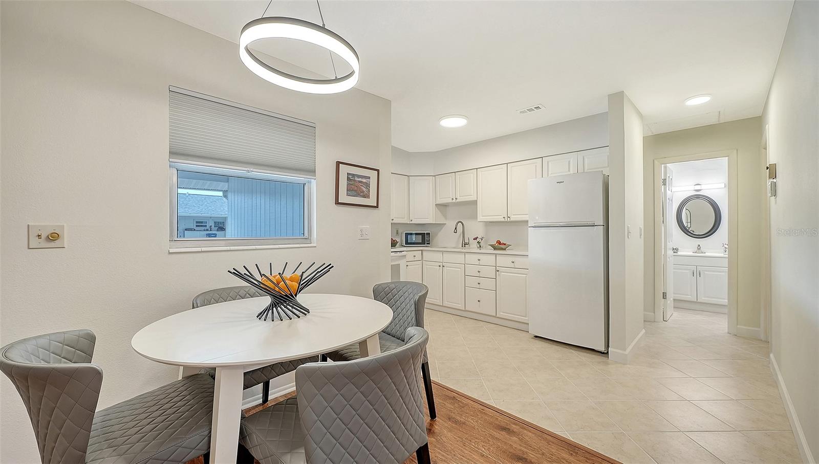 PARKWAY VILLAS - Residential