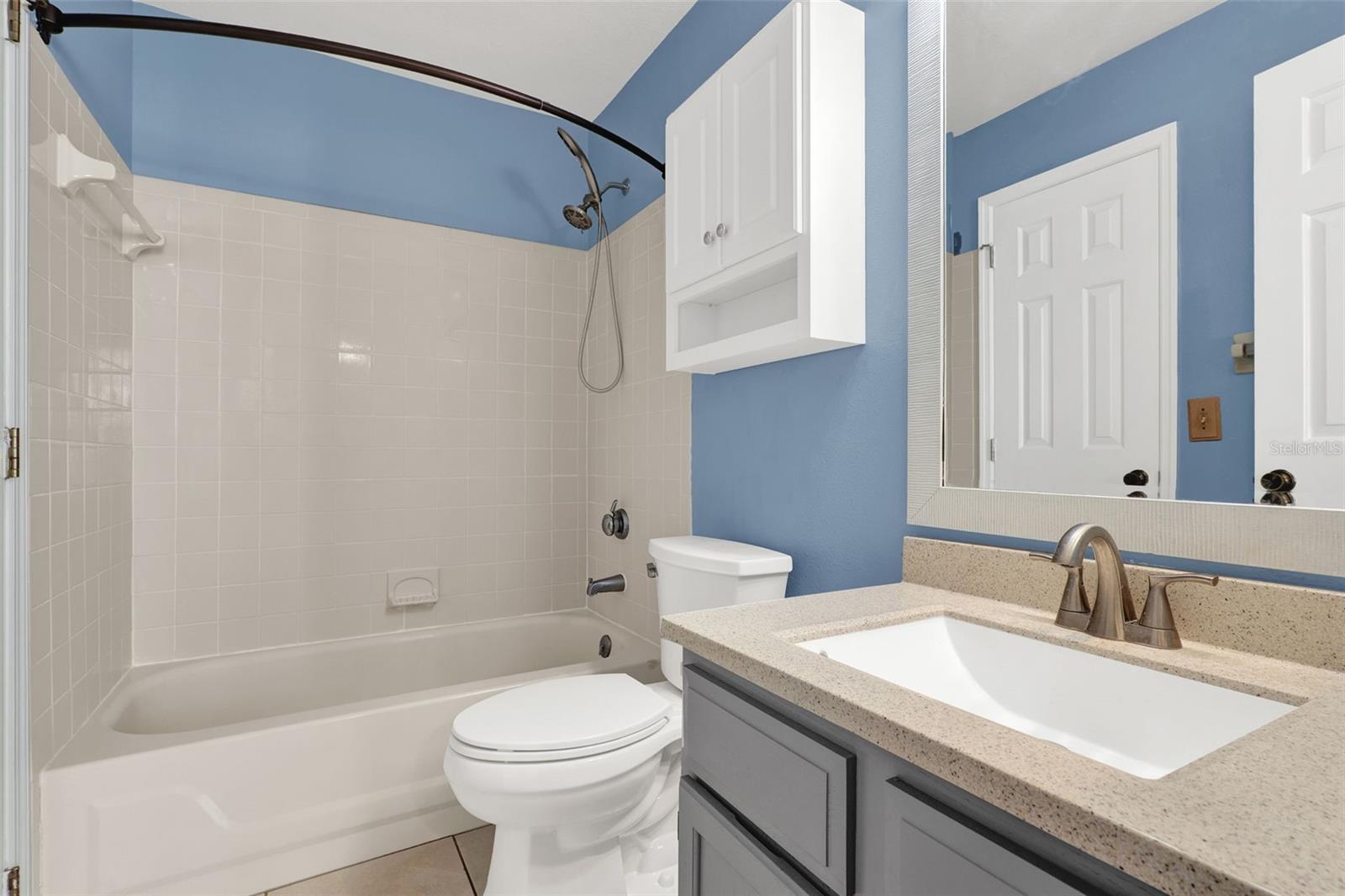 HUNTERS CHASE CONDO PH 1 - Residential