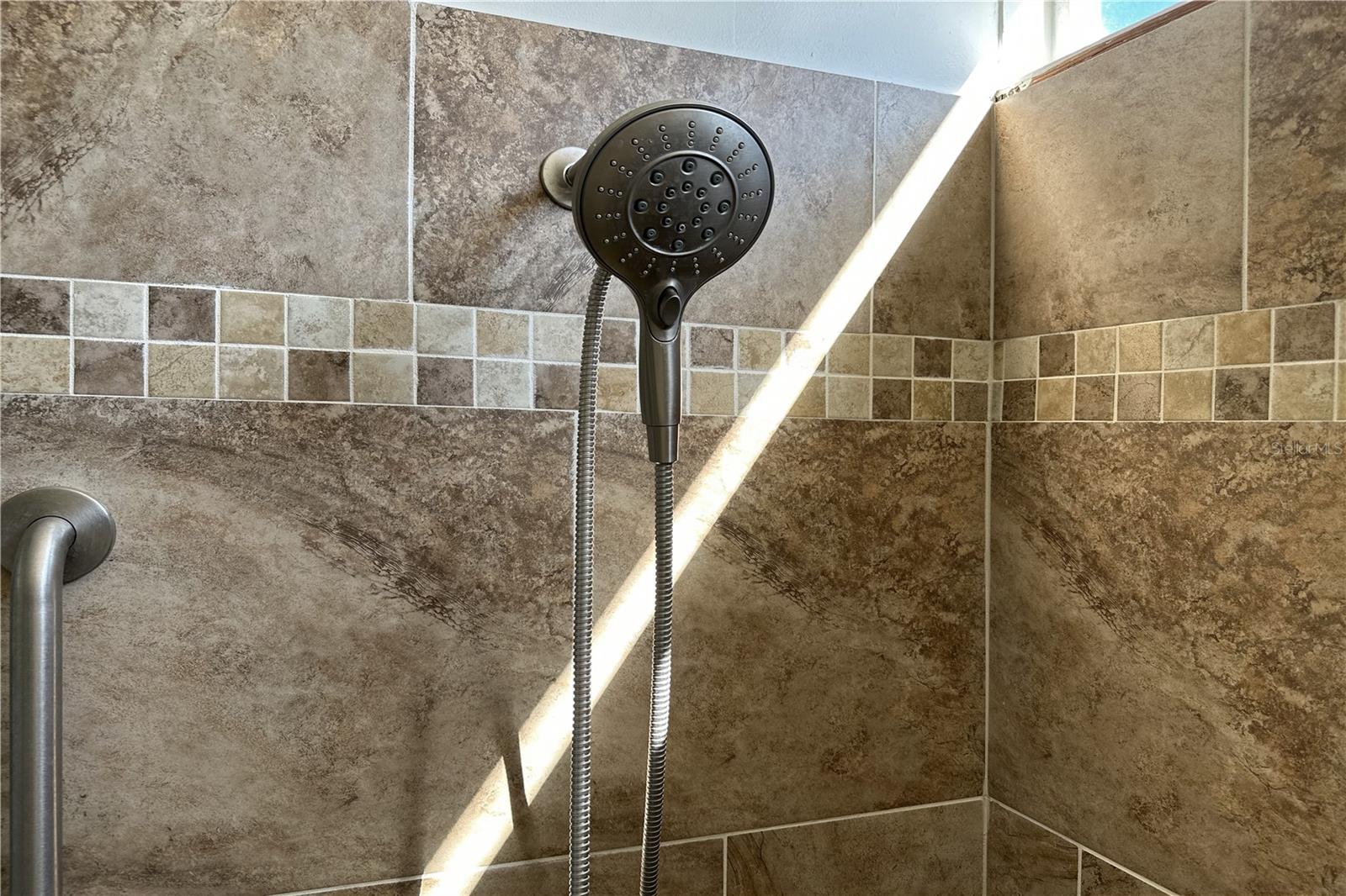 COASTAL POINT 2ND PH - Residential