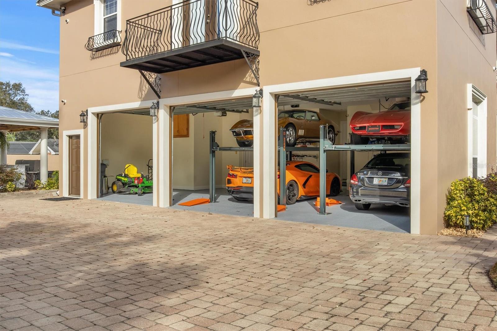 ACREAGE - Residential