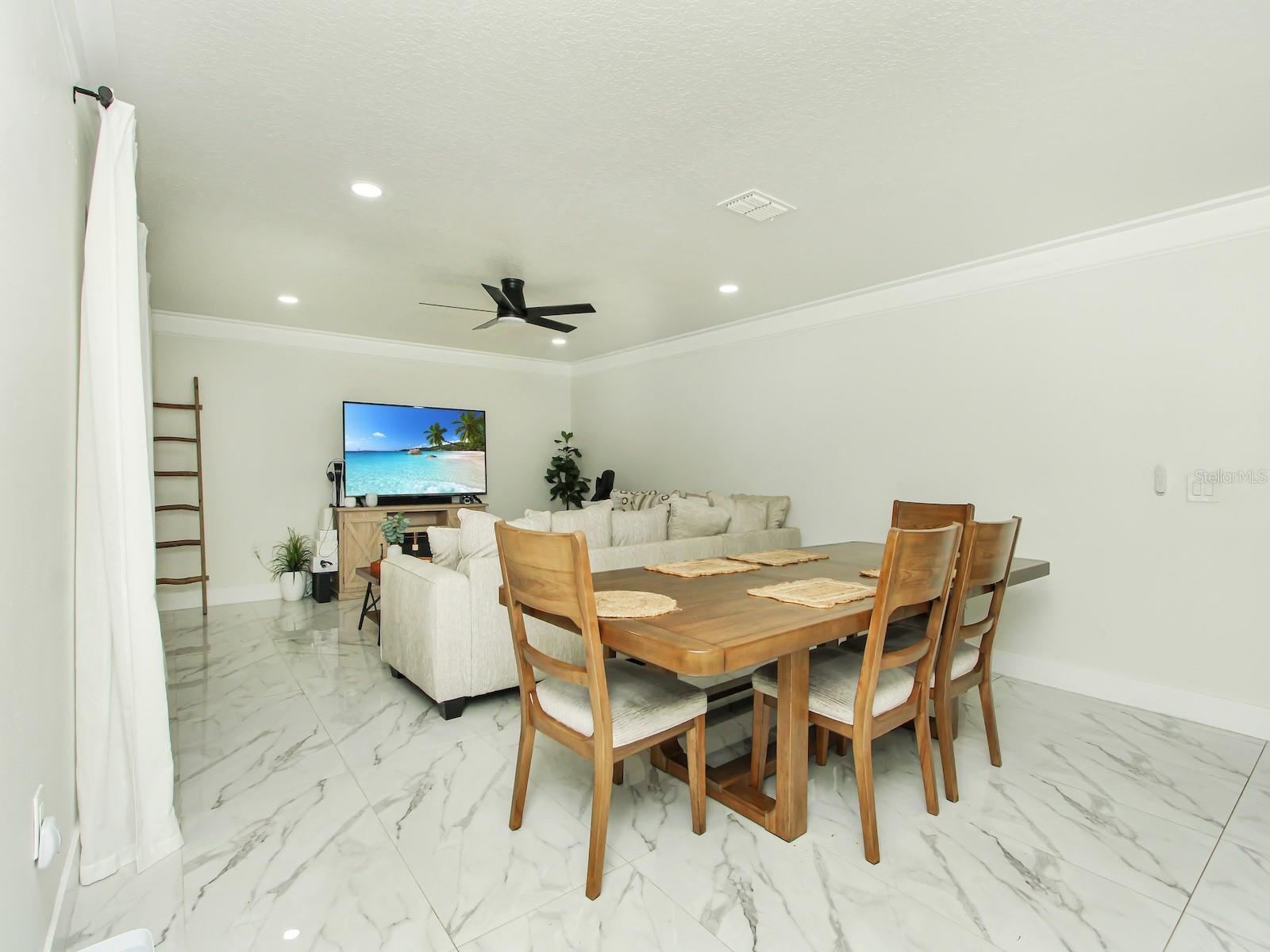 GREATER COUNTRY ESTATES - Residential