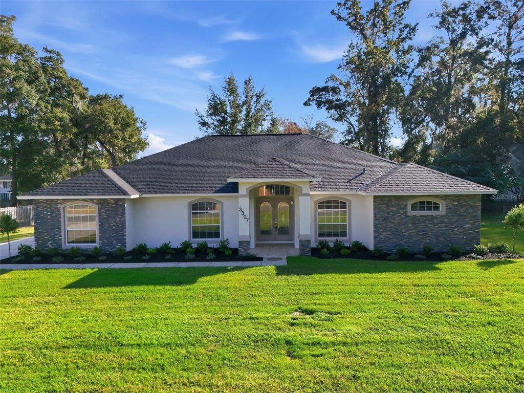 Photo of 3307 SE 18th Court, Ocala, FL 34471 (MLS # OM714212)