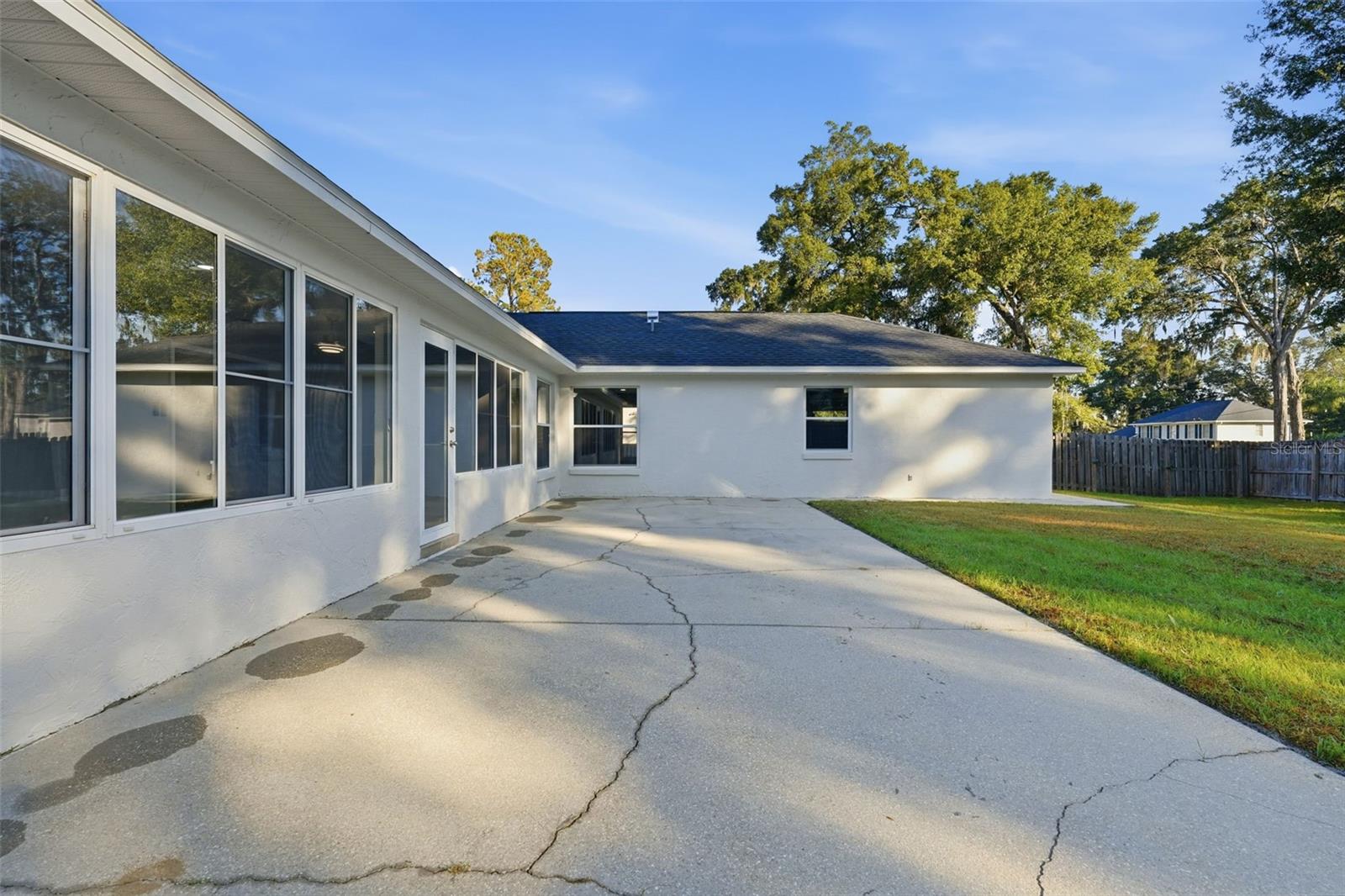 ROSEWOODS - Residential