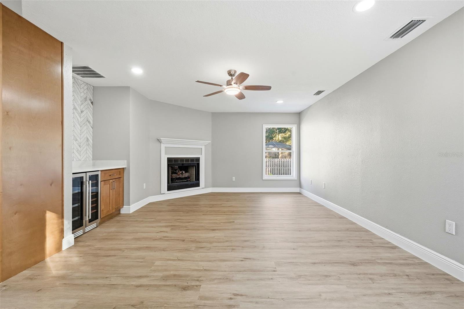 ROSEWOODS - Residential