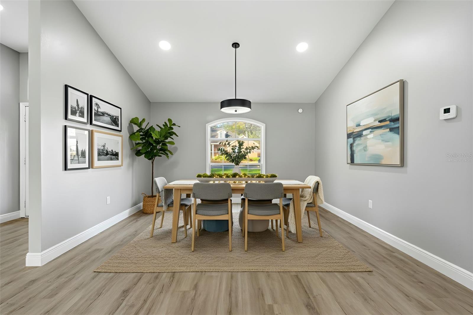 ROSEWOODS - Residential