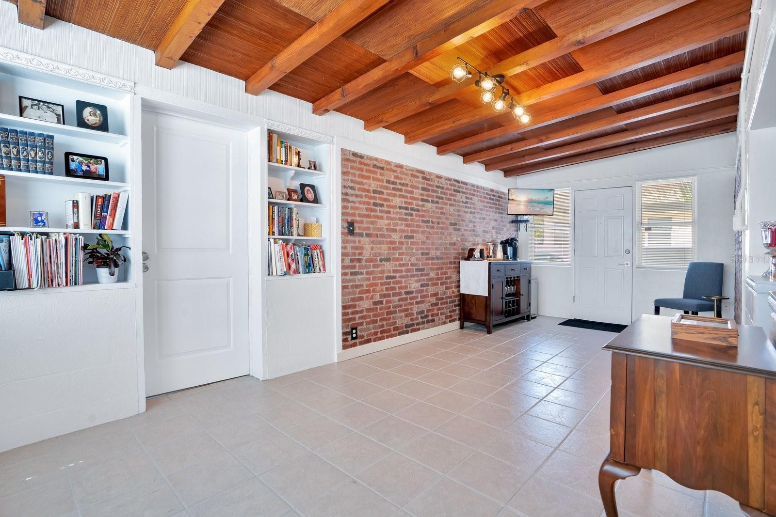CLEVELAND HEIGHTS - Residential