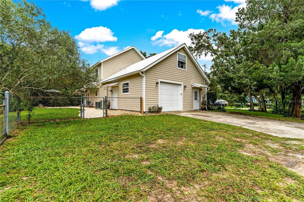 Photo of 29249 Wilpayne Road, Brooksville, FL 34602 (MLS # TB8529352)