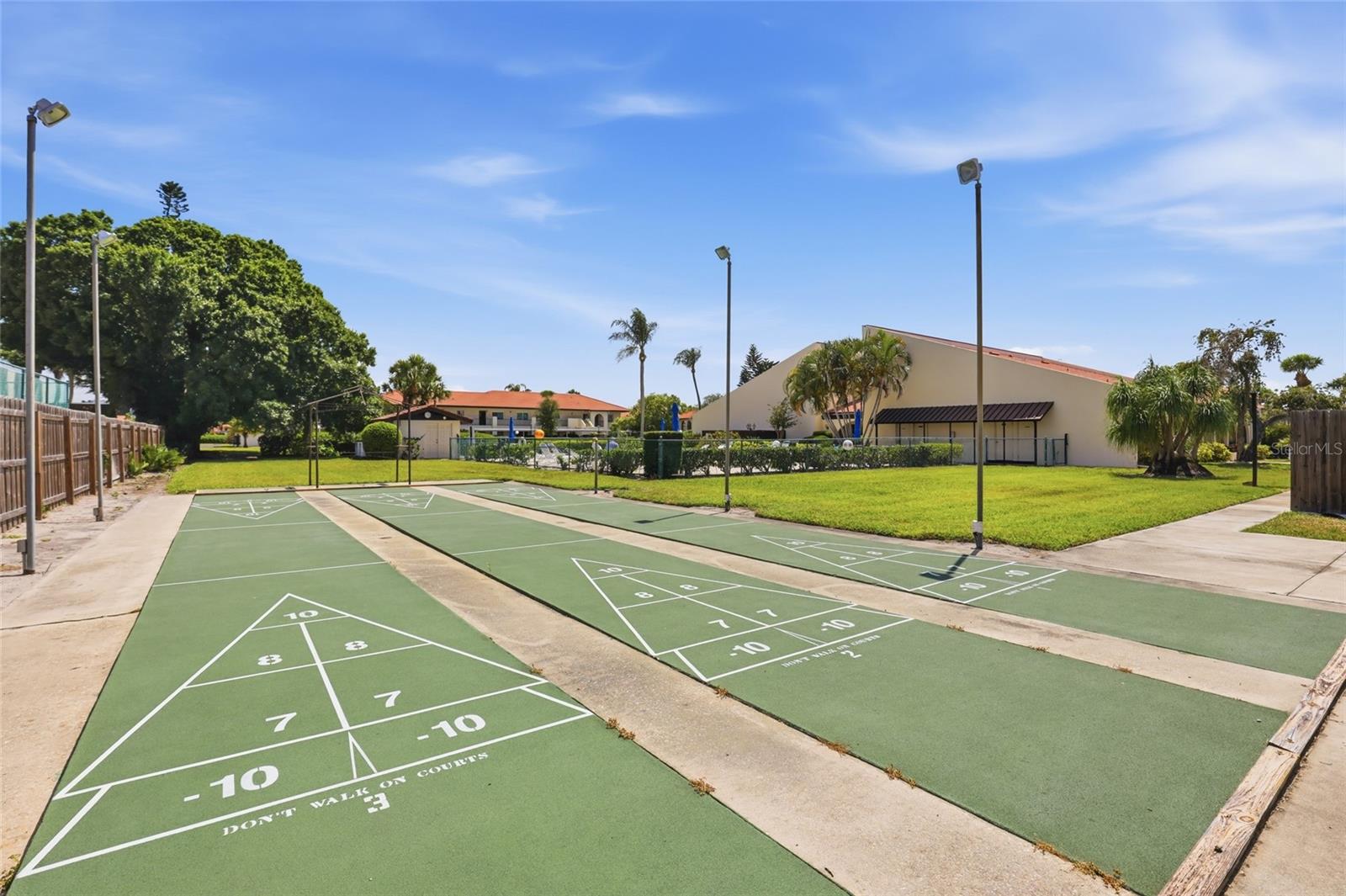 VILLAGE PLAZA SEC 3 - Residential