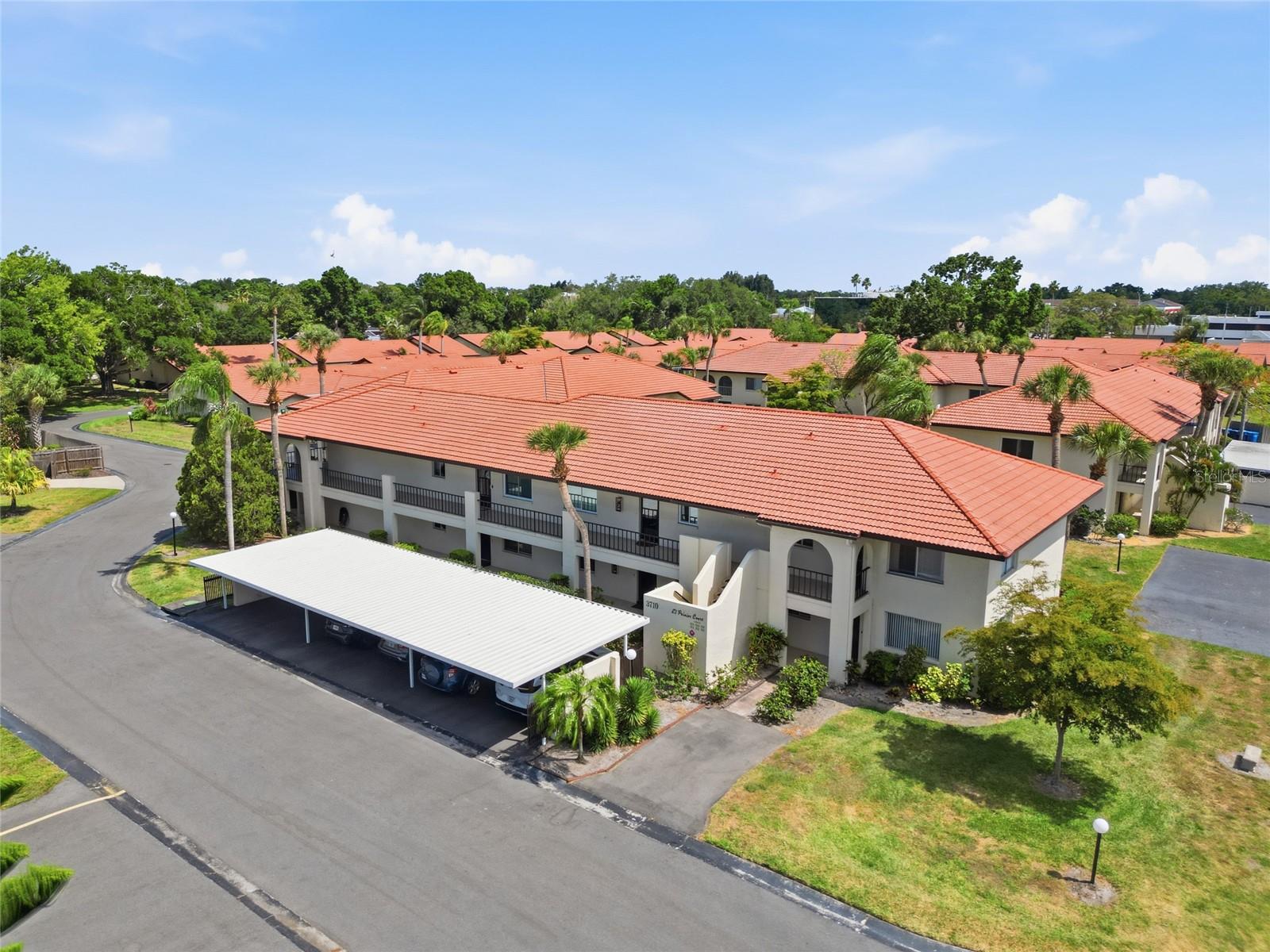 VILLAGE PLAZA SEC 3 - Residential