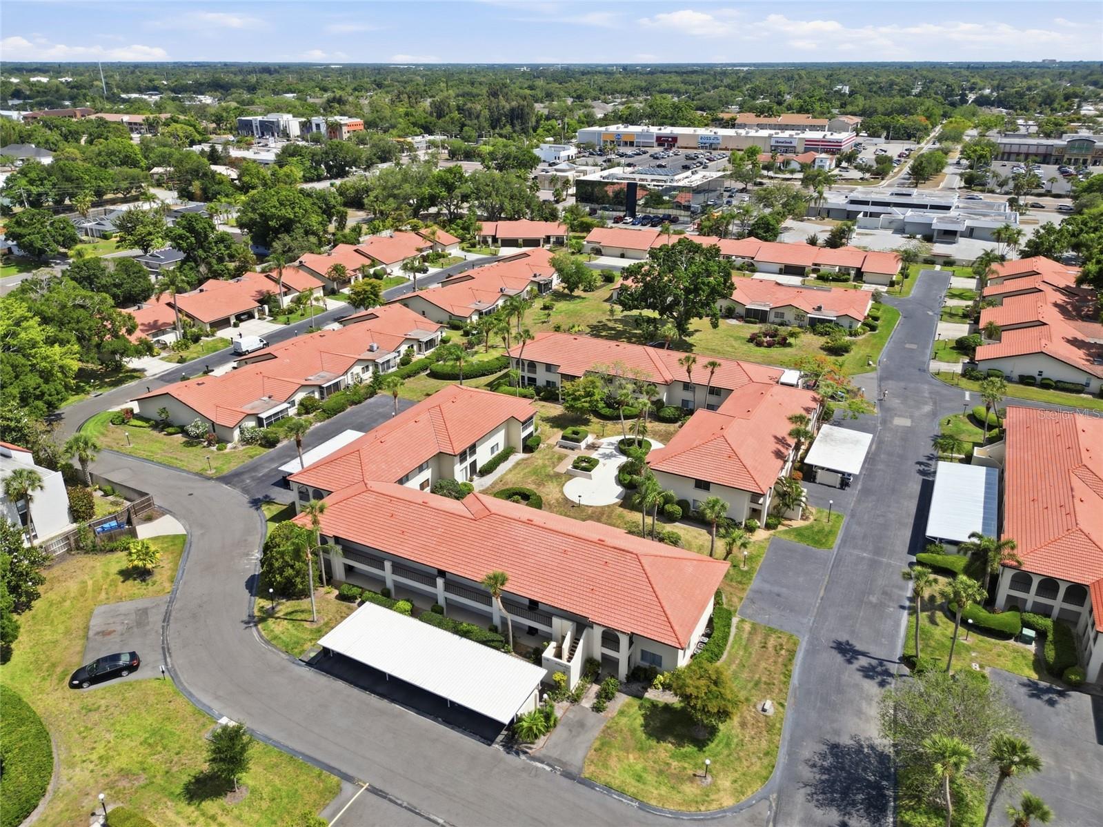 VILLAGE PLAZA SEC 3 - Residential
