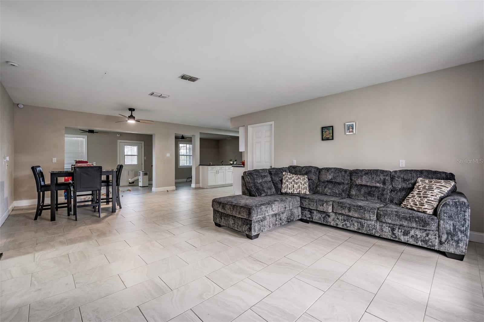 OLDSMAR COUNTRY CLUB ESTATES SEC 3 - Residential