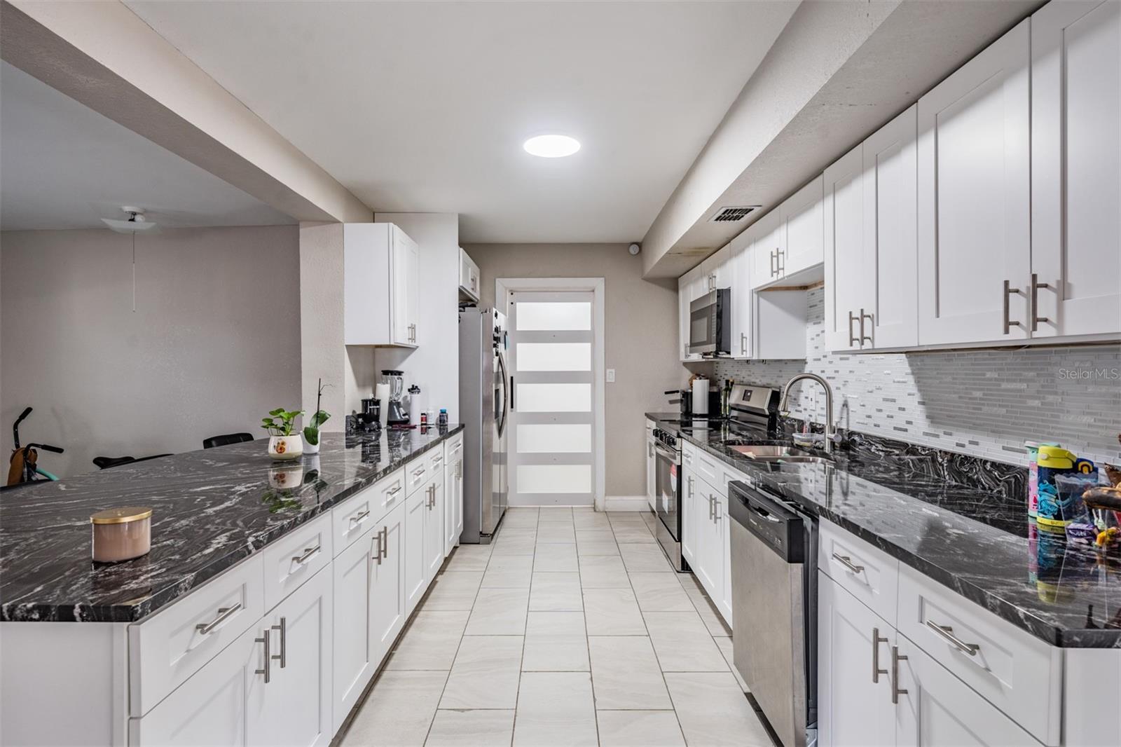 OLDSMAR COUNTRY CLUB ESTATES SEC 3 - Residential