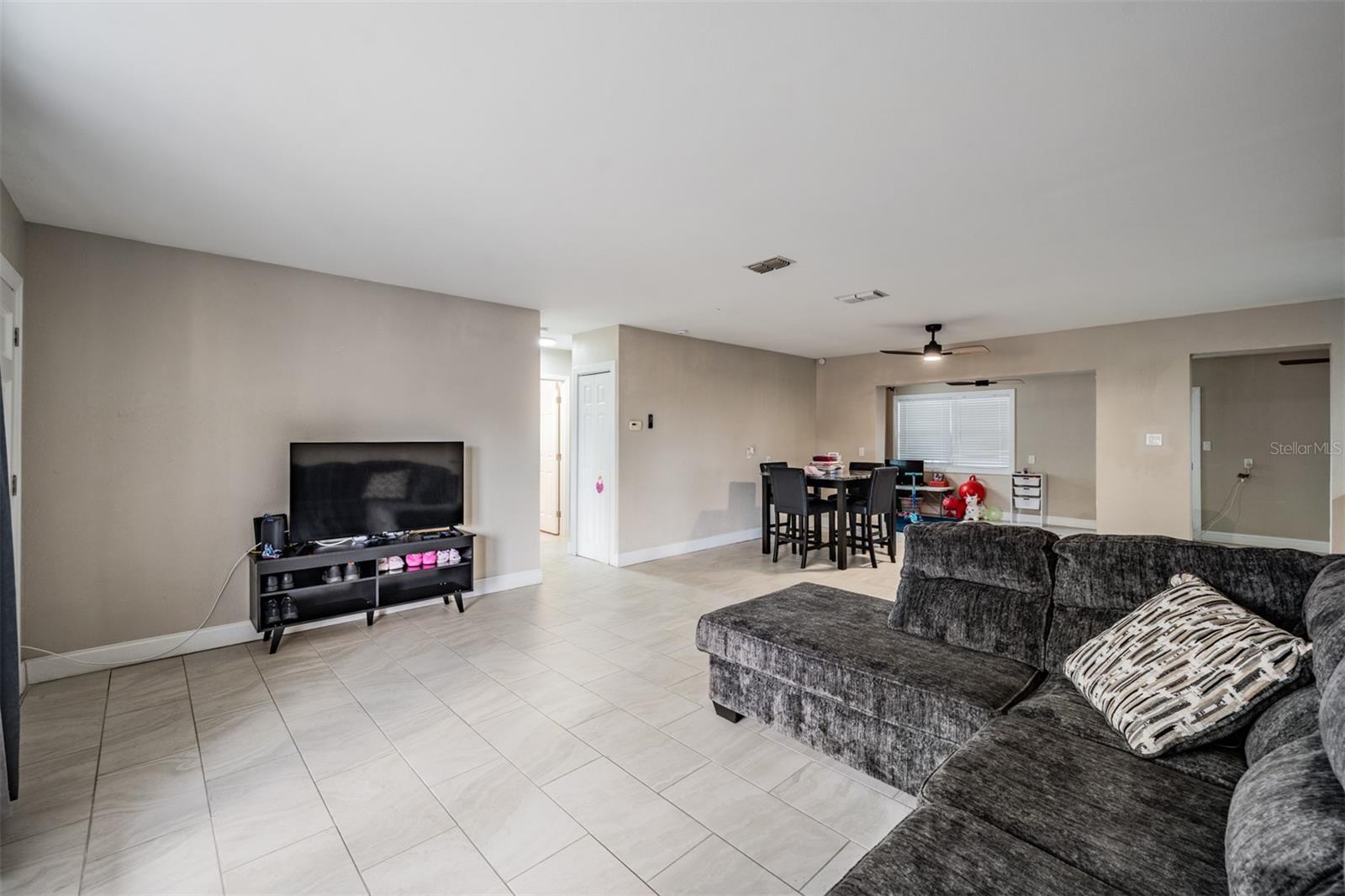 OLDSMAR COUNTRY CLUB ESTATES SEC 3 - Residential