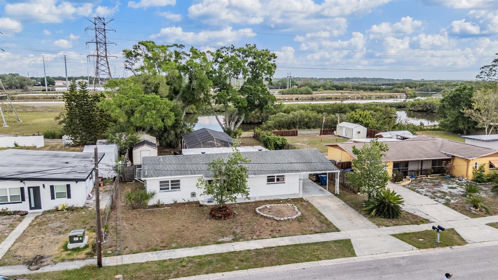 OLDSMAR COUNTRY CLUB ESTATES SEC 3 - Residential