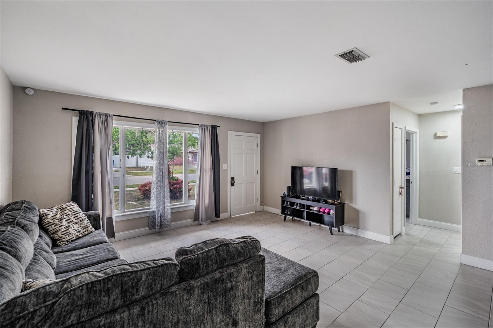 OLDSMAR COUNTRY CLUB ESTATES SEC 3 - Residential