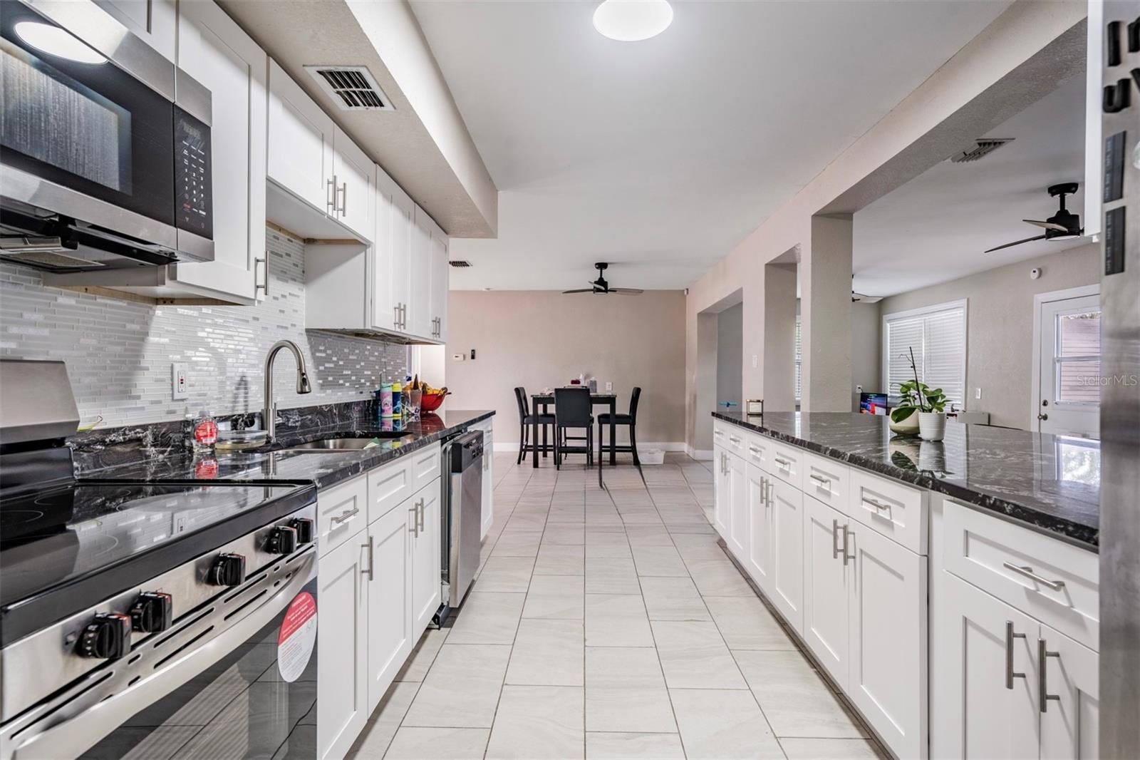 OLDSMAR COUNTRY CLUB ESTATES SEC 3 - Residential